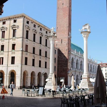 Altea'S Sweet Home In Piazza,Basilica Palladiana Vicenza Exterior photo