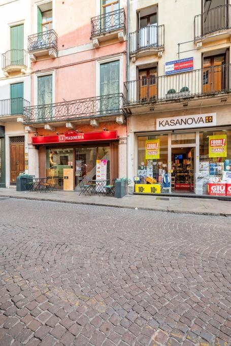 Altea'S Sweet Home In Piazza,Basilica Palladiana Vicenza Exterior photo