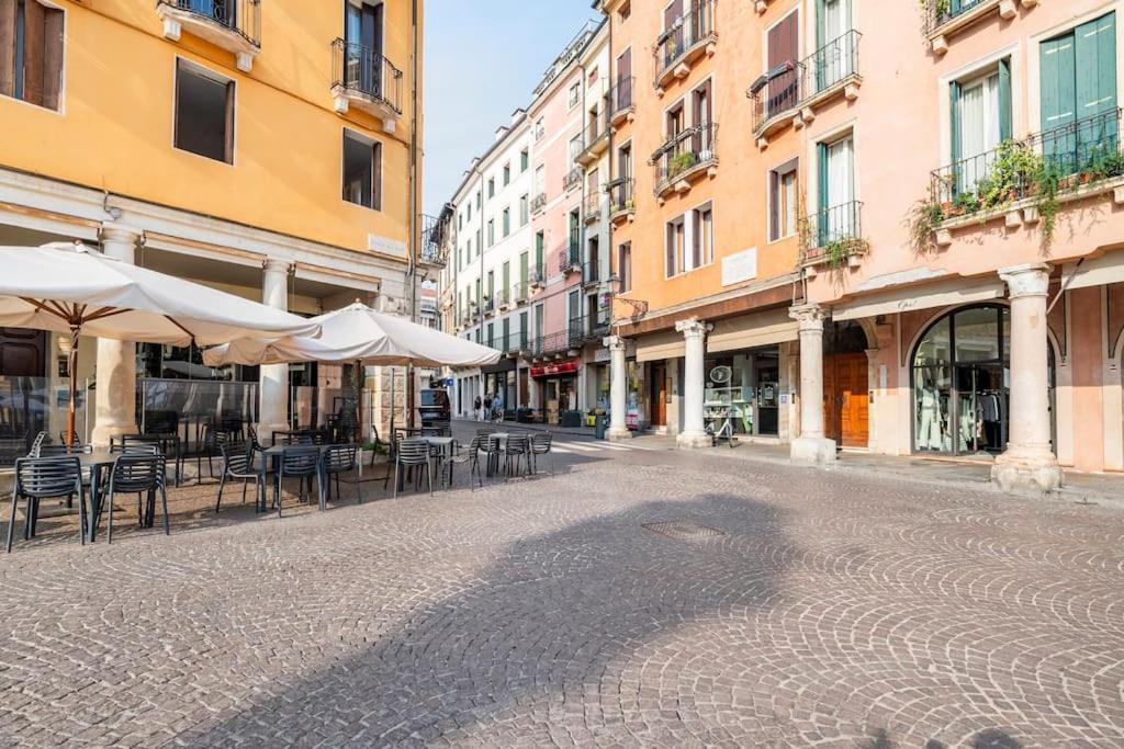Altea'S Sweet Home In Piazza,Basilica Palladiana Vicenza Exterior photo
